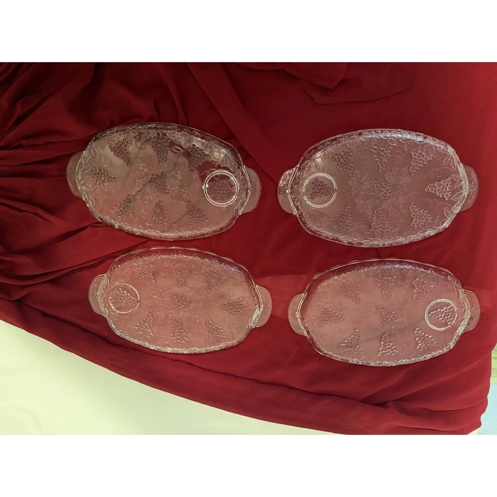 Vintage Anchor Hocking Clear Glass Grape Vine Snack Trays Set of 4 Oval
